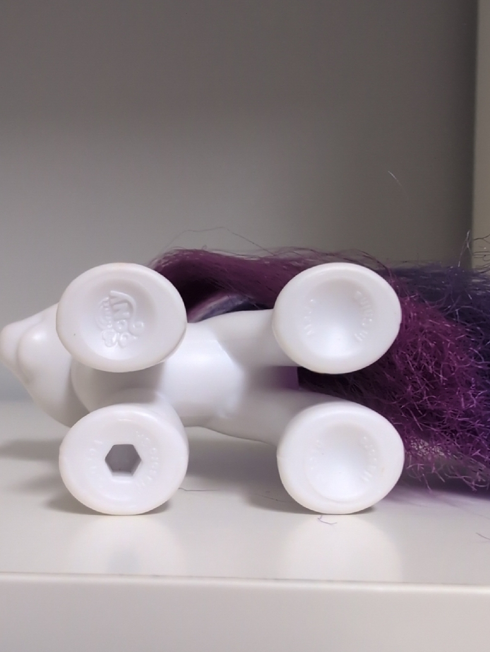 💜2/$20💜 My Little Pony Rarity 3" MLP Collectible Horse Figure G4 2010 Hasbro - Picture 7 of 8
